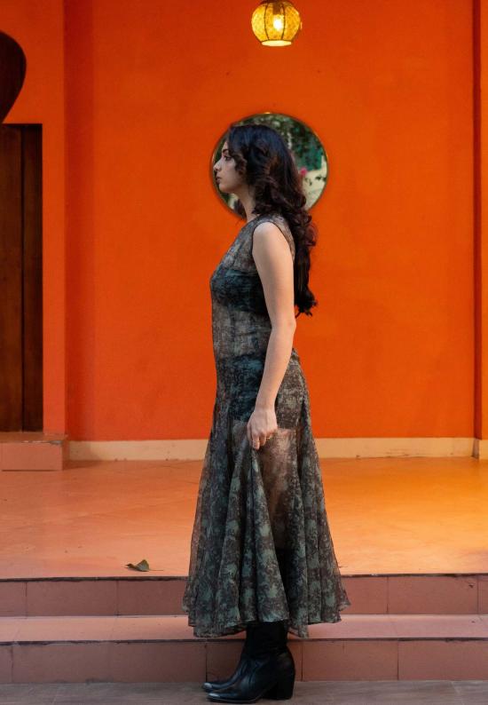  이키비 롱 원피스 시아 시스루 드레스 - IKKIVI