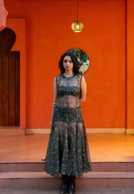  이키비 롱 원피스 시아 시스루 드레스