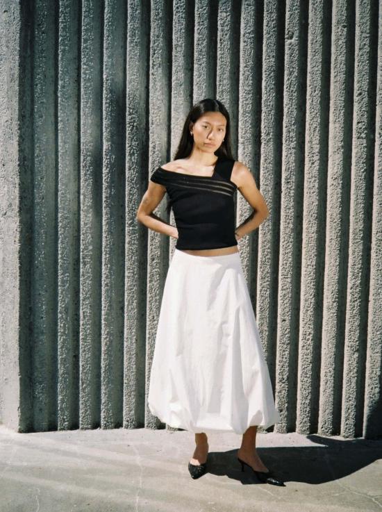  A Bronze Age 롱 스커트 청동기 시대 하트 - A BRONZE AGE