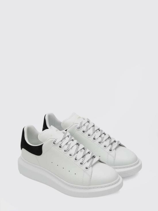 26SS 알렉산더 맥퀸 오버사이즈드 스니커즈 553770WIAIH 9061 White 1 - ALEXANDER MCQUEEN