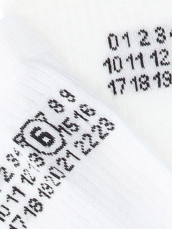 26SS MM6 메종마르지엘라 양말 S52TL0038M13244 101 White - MM6 MAISON MARGIELA