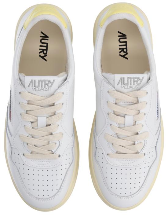 26SS 오트리 메달리스트 로우 스니커즈 AULW LL09 WHITE - AUTRY