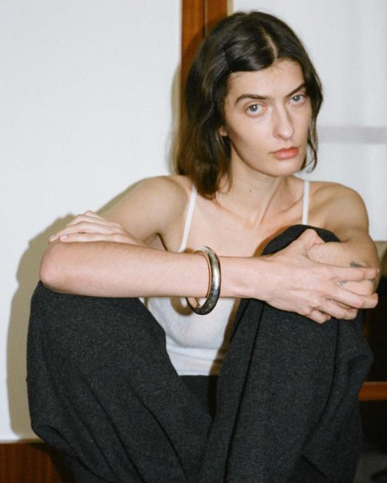  아니카 이네즈 커프스 링크/타이 홀더 와이드 튜브 뱅글 실버 - ANNIKA INEZ