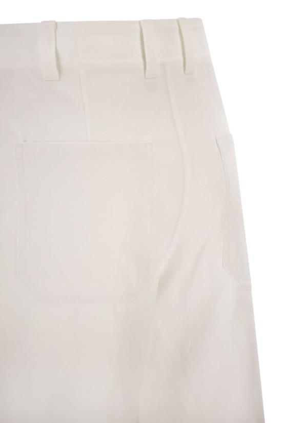 26SS 브루넬로 쿠치넬리 스트레이트 팬츠 ML118P9173 C600 WHITE - BRUNELLO CUCINELLI