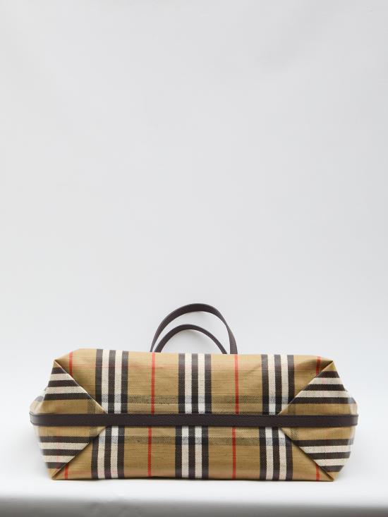 26SS 버버리 하이랜드 미디움 토트백 8112222 B9368 BEIGE - BURBERRY