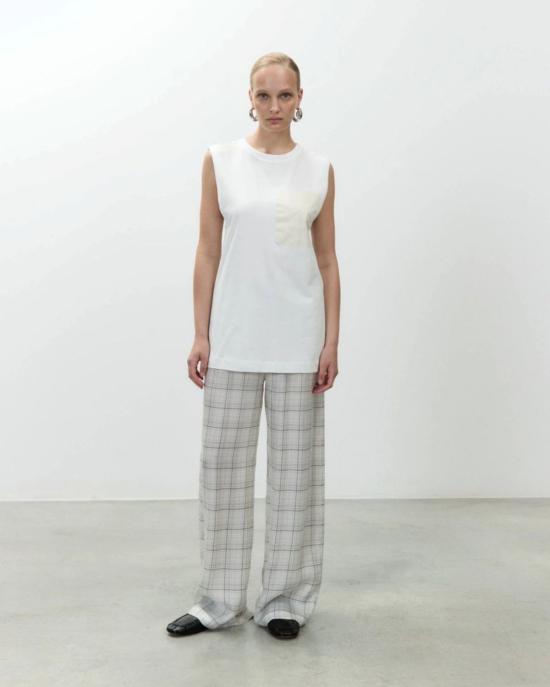  알리지 민소매 티셔츠 알리시 자수 탱크탑 - ALYSI