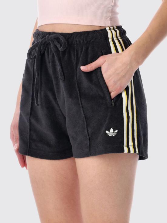 26SS 아디다스 숏팬츠 KD1398 Black - ADIDAS