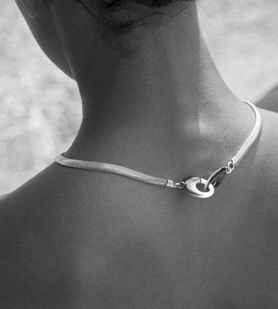  루스 오르티스 목걸이/팬던트 루즈 오르티즈 진주 파이톤 목걸이 (은색)