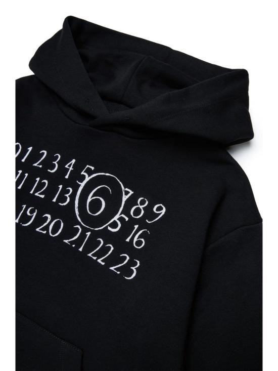  [키즈] MM6 메종마르지엘라 풀오버 메종 마르지엘라 로고 스웨트셔츠 블랙 (아동용) 6사이즈 - MM6 MAISON MARGIELA