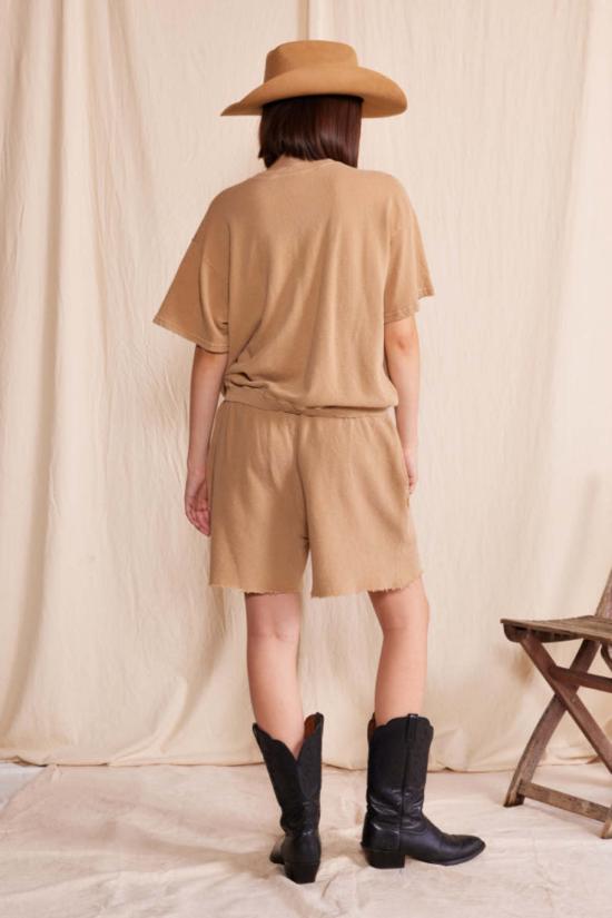  피플 오브 레이저 반팔 티셔츠 여가를 즐기는 사람들을 위한 하모니 반팔 크루넥 티셔츠 - PEOPLE OF LAISURE