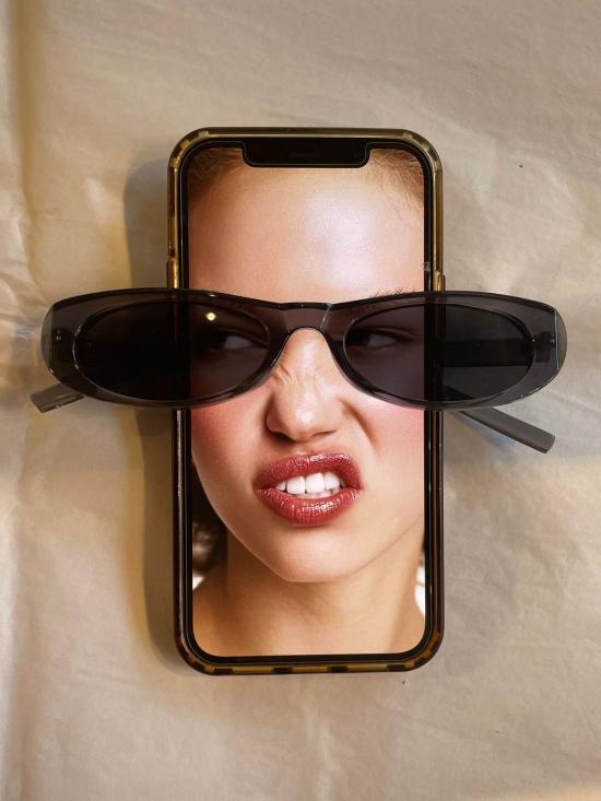  더 엔케이씨 스토어 안경 NKC 스토어 엘로웬 선글라스 블랙