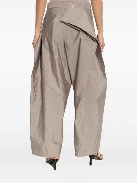 26SS 이세이 미야케 스트레이트 팬츠 IM66FF554 10 GREIGE - ISSEY MIYAKE