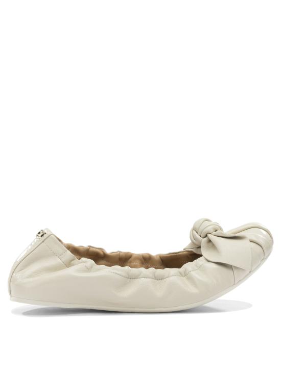 26SS 살바토레 페라가모 플랫 슈즈 0791175 WHITE