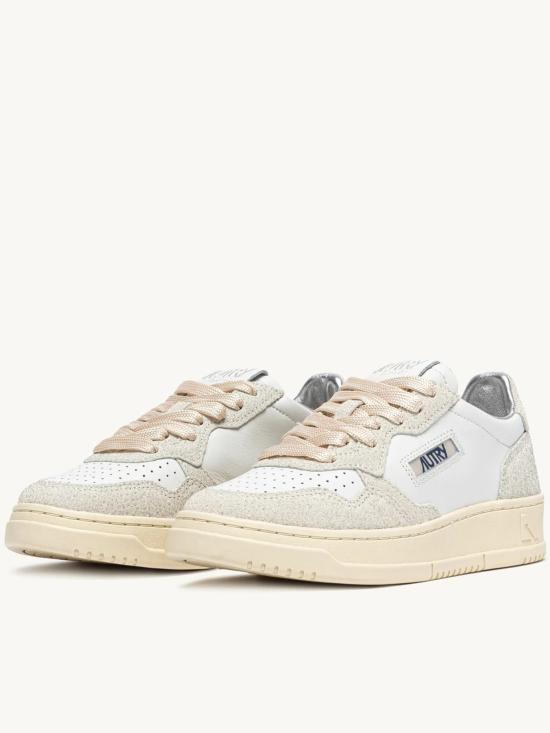 26SS 오트리 메달리스트 로우 스니커즈 AULWTA01 LEASTARS WHITE - AUTRY