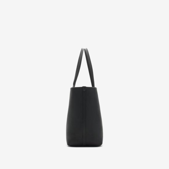 26SS 버버리 미디움 리버시블 블룸즈버리 토트백 8119606164126 BLACKCALIC - BURBERRY