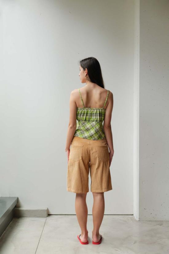  앳 던 캐미솔 새벽에. 주름 장식  탑 - AT DAWN.