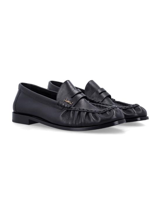 26FW 생로랑 매트 레더 서플 르 로퍼 83947125VAA 1000 NERO - SAINT LAURENT