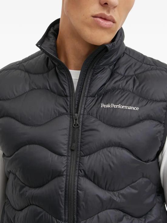 26SS 피크퍼포먼스 베스트 G79842 020 Black - PEAK PERFORMANCE