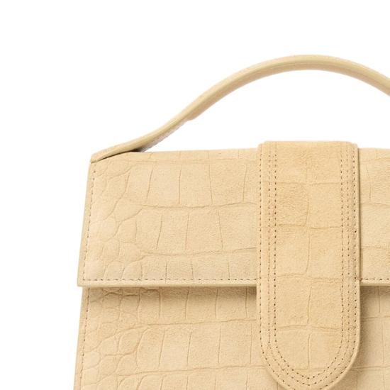 26SS 자크뮈스 라지 밤비노 크로스바디 플랩 백 BAW00007AC07A17150 Neutrals - JACQUEMUS