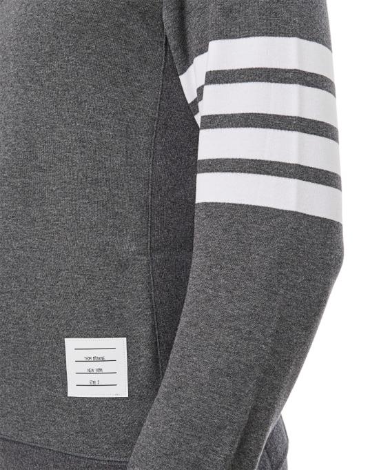  톰브라운 로고 패치 엔지니어드 4바 스웨트셔츠 MJT021H00535025 Neutrals - THOM BROWNE