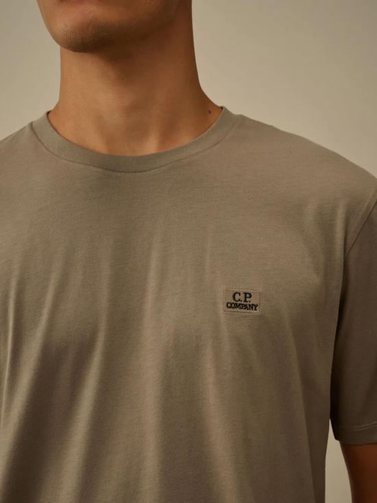 26SS 씨피 컴퍼니 반팔 티셔츠 RCCMTS726A 005100W683 Fango - C.P. COMPANY