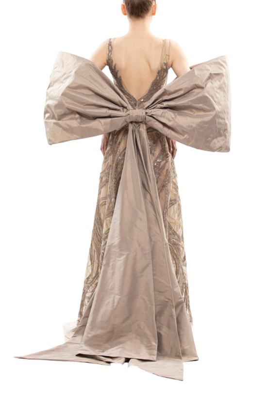  사이드 코베이시 롱 원피스 리본 장식 케이프가 달린 자수 롱 드레스 - SAIID KOBEISY