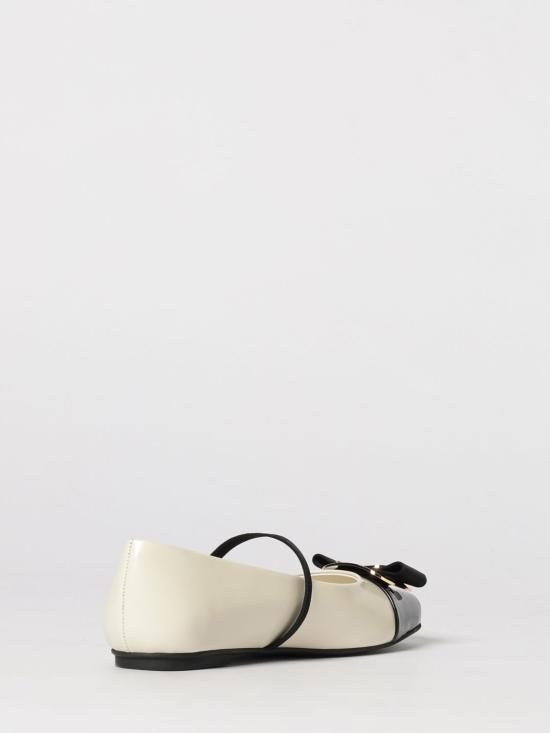 26SS 살바토레 페라가모 플랫 슈즈 01J183 777437 001 Beige - SALVATORE FERRAGAMO