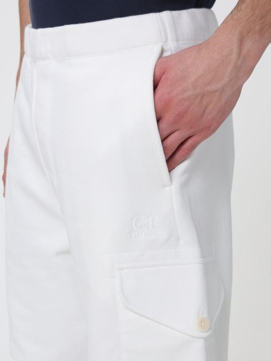 26SS 씨피 컴퍼니 숏팬츠 20CMSB029A005086W 103 White - C.P. COMPANY