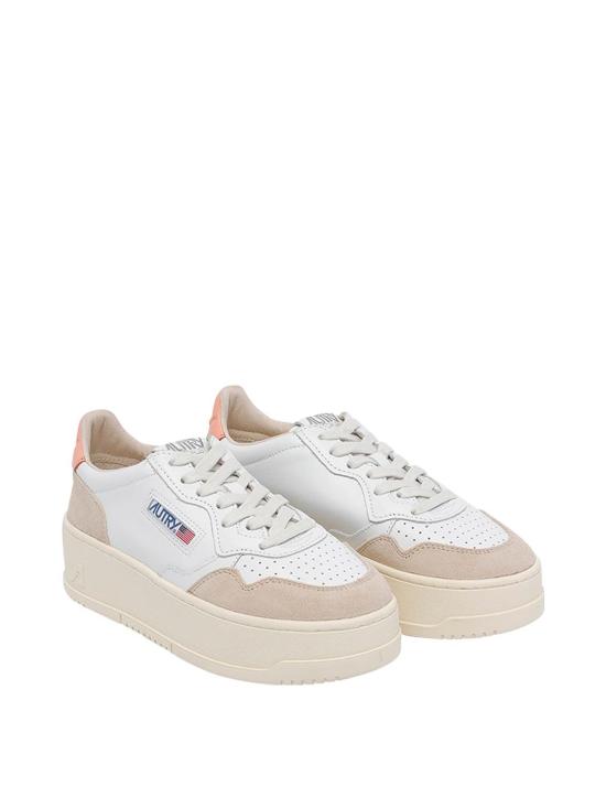 26SS 오트리 메달리스트 플랫폼 스니커즈 PTLWLS13 White - AUTRY