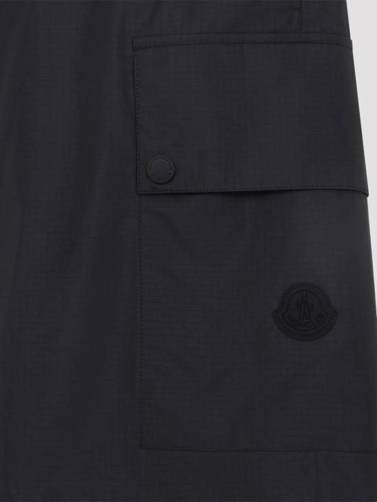 26SS 몽클레어 숏팬츠 L10912B00003598AS999 Black - MONCLER