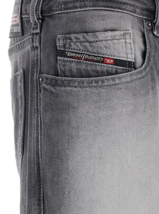 26SS 디젤 데님 팬츠 A2384609P2802 Grey - DIESEL