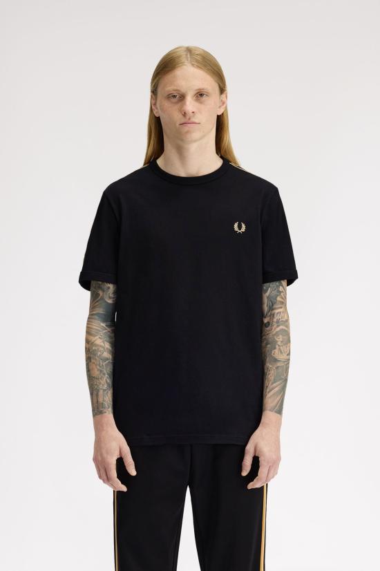 26SS 프레드페리 반팔 티셔츠 M4613 90A Black champagne - FRED PERRY