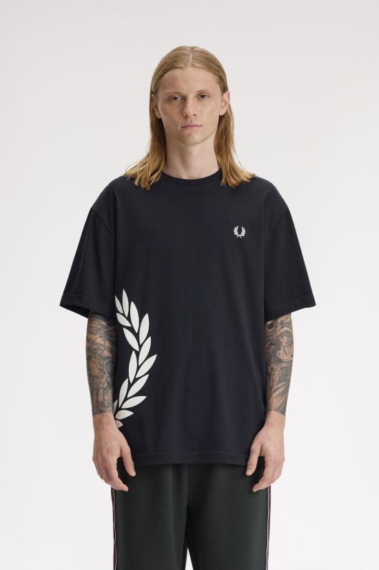 26SS 프레드페리 반팔 티셔츠 M2440 102 Black - FRED PERRY