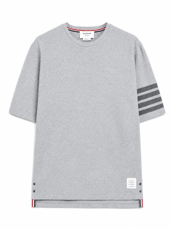 26SS 톰브라운 텍스처드 피케 4바 티 MJS296A J0248 050 PALE GREY DOM