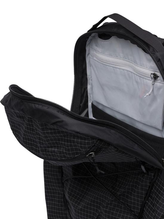 26SS 아크테릭스 에어리어스 18 백팩 X000009581AERIOS 18BLACK Black - ARC`TERYX