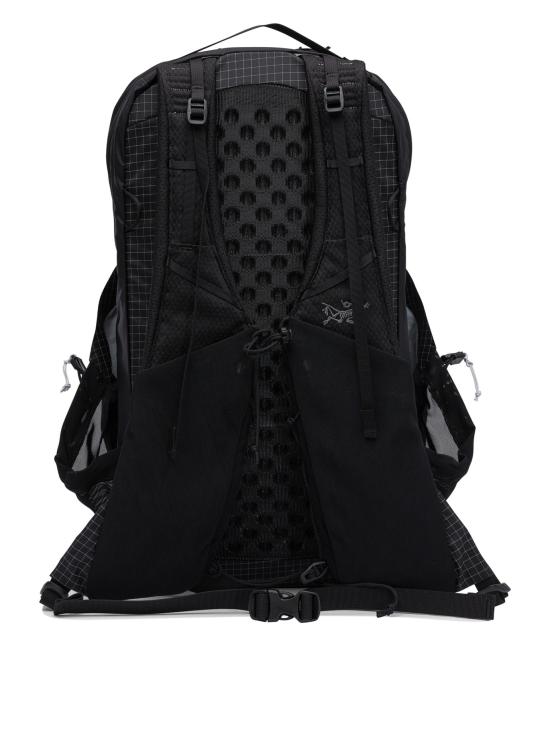 26SS 아크테릭스 에어리어스 18 백팩 X000009581AERIOS 18BLACK Black - ARC`TERYX