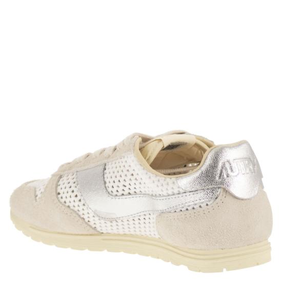 26SS 오트리 WINDSPIN 윈드스핀 스니커즈 WSLW WHITE - AUTRY