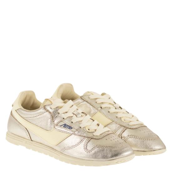 26SS 오트리 WINDSPIN 윈드스핀 스니커즈 WSLW SILVER - AUTRY