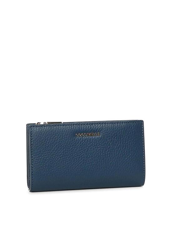 26SS 코치넬리 메탈릭 라지 월렛 E2MW511F101B27 Dark Wash - COCCINELLE