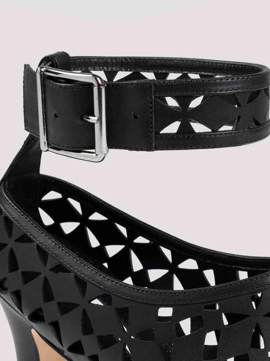  마놀로 블라닉 샌들 22313060001 Beige - MANOLO BLAHNIK