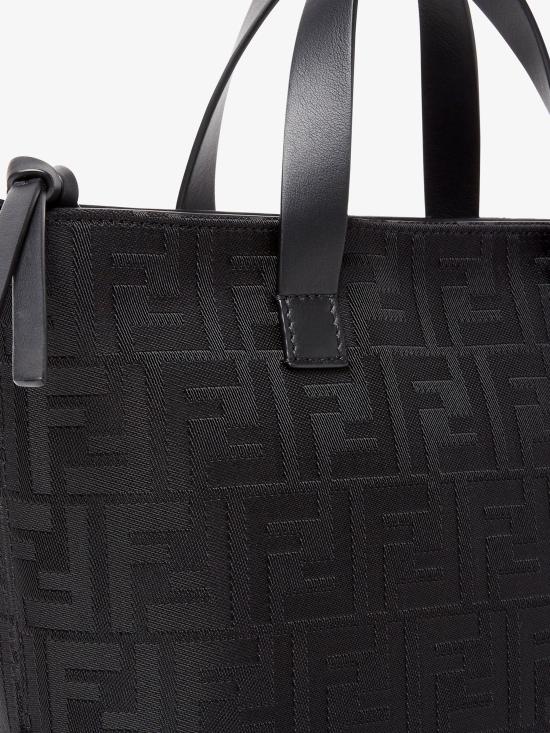 26SS 펜디 토트백 7VA658AVC6 F05TR Black - FENDI