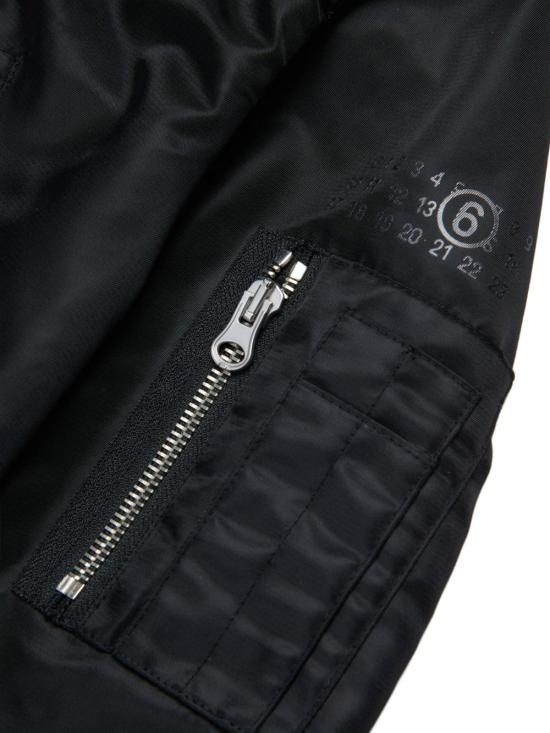 26SS [키즈] MM6 메종마르지엘라 패딩 M60993MM03B M6900 Black - MM6 MAISON MARGIELA