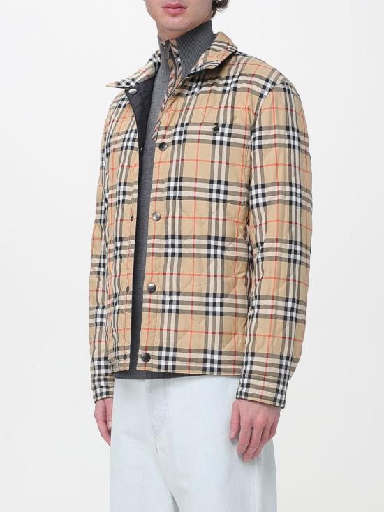 26SS 버버리 리버시블 퀼티드 나일론 오버셔츠 8115788 BLACK DOM - BURBERRY