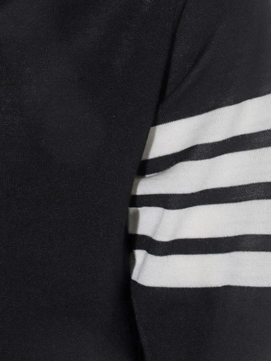 26SS 톰브라운 4바 서스테이너블 파인 메리노 울 클래식 가디건 MKC002AY1014 001 Black - THOM BROWNE