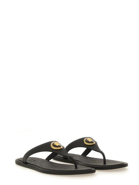 26FW 베르사체 알리아 러버 플랫 샌들 1016248 1A109831B00V BLACK - VERSACE