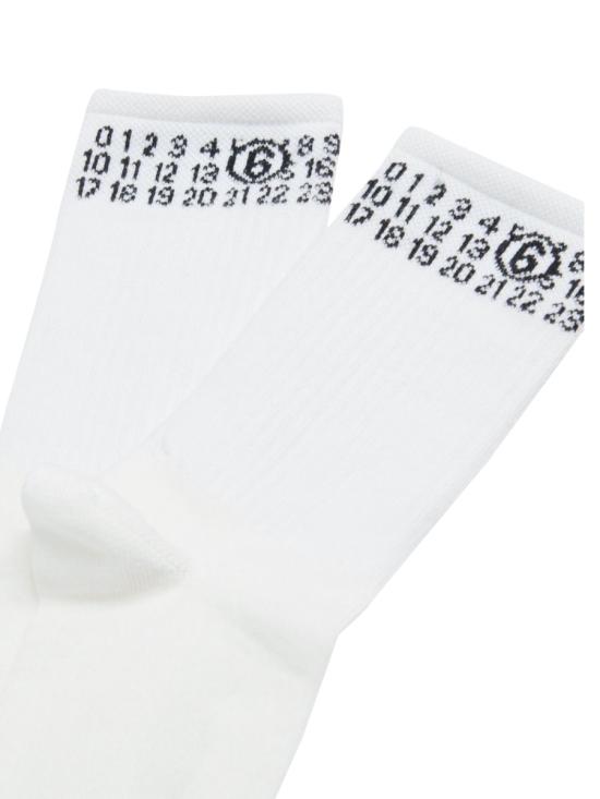 26SS [키즈] MM6 메종마르지엘라 발목 양말 M60571K MM045M6100 WHITE - MM6 MAISON MARGIELA
