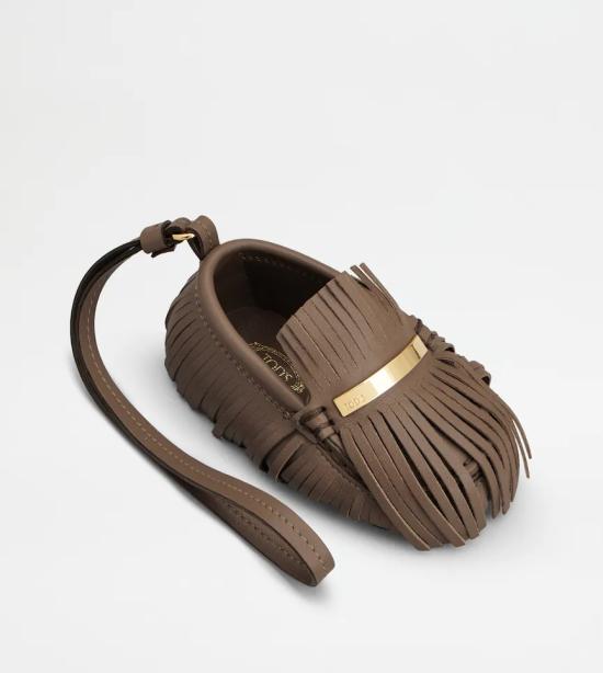 26SS 토즈 키링 XAWCFLX2400RORS818 Brown