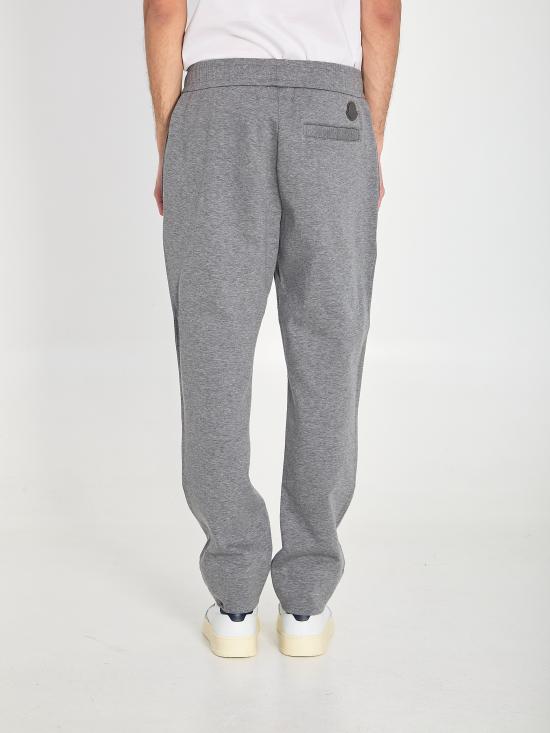 26SS 몽클레어 스트레이트 팬츠 L10918H00007 GREY - MONCLER