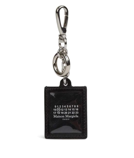 26SS 마르지엘라 키링 SA1VL0058P8831 T8013 BLACK - MAISON MARGIELA