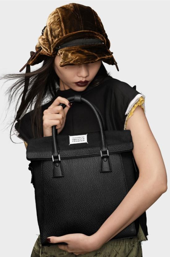 26SS 마르지엘라 5AC 데일리 버티컬 스몰 SB1WA0013P4348 T8013 BLACK - MAISON MARGIELA